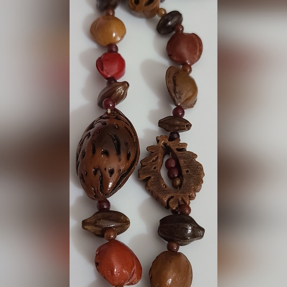 Vintage nuts and seeds long necklace Fall Autumn 44" beautiful colors euc - Picture 6 of 8